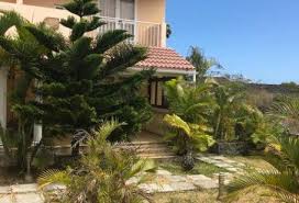 Ref 1359 Bungalow A Vendre Grand Gaube Maison A Vendre A L Ile Maurice Maison A Vendre Bungalow Ile Maurice