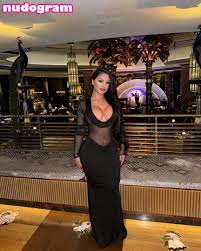 NADIASKHAR  Nadia Khar Гола изтичане OnlyFans снимка 10 - Nudogram v2.1