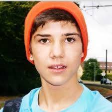 Stream Max David music