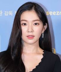 Irene Prada's Instagram, Twitter & Facebook