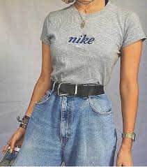 Denim + black mom jeans *aesthetic outfit ideas. 90s Style Outfits With 25 Ideas To Live The Good Old Days Outfit Fashion