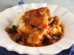 Sheep's head has gained many nicknames over the years such as 'skopo' (township colloquial term meaning head) and 'smiley' (referring to the expression of the head when cooked). Make A Hearty Chicken Stew Drum