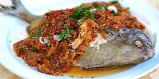 Diamkan selama kurang lebih 30 menit ke dalam kulkas agar bumbu meresap merata. Hoki Shop Taiwan Resep Ikan Bawal Goreng Dengan Sambal Bawang Pedas Ikan Merupakan Salah Satu Makanan Yang Nggak Hanya Enak Dan Sedap Saja Lebih Jauh Ikan Juga Kaya Akan Nutrisi Dan