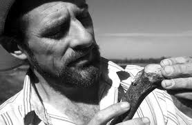 The Clovis/Folsom Transition: New Evidence from Jake Bluff