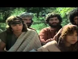 Pelicula rey de reyes:cuando las legiones de roma conquistan palestina, en un establo de un pueblo llamado belén nace un niño que es adorado. Descargar Pelicula De Jesus Rey De Reyes Completa Mp3 G