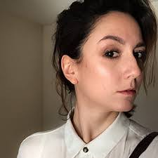 Tara Esposito's Instagram, Twitter & Facebook