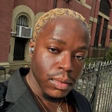 Alexis Haley's Instagram, Twitter & Facebook