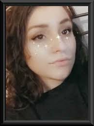 Hannah Burrows's Instagram, Twitter & Facebook