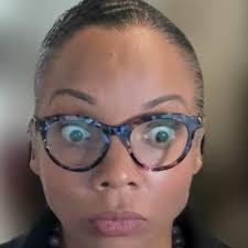 Michelle Medas's Instagram, Twitter & Facebook