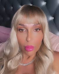 Swipe left 👈🏼 💋 Everyone is afraid of being hurt ! Don’t let fear stop  you from being loved either ! ❤️❤️❤️❤️👈🏼 The world is waiting for you !  🌎🛫🍾💃🏼🌹, #love #hope #dating #married #happy #healing #fun ...