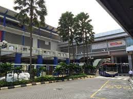 Menara uoa bangsar is designed to achieve an ideal equilibrium between form and function within a healthy working. Menara Uoa Bangsar Near Etiqa Tower Bangsar Kuala Lumpur 1174 Sqft Commercial Properties For Rent By Felix Goh Rm 6 547 Mo 29389713
