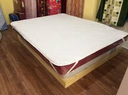 Duvet covers, sheets, pillows, comforters White Elastic Strap Queen Size Waterproof Mattress Protector 3mm Rs 1350 Piece Id 19440898362