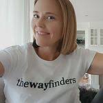 Donna Wardlow's Instagram, Twitter & Facebook