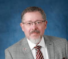 Chris Embrey's Instagram, Twitter & Facebook