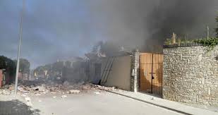 En caso de que usted lo haya autorizado rellenando el formulario correspondiente, sus datos podrán ser utilizados para remitir información y publicidad adaptada a sus intereses o preferencias. Una Explosion Derruye Una Casa En Collbato