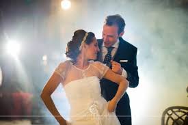 Entrada del novio y la madrina. Canciones Para Bodas Mas De 200 Propuestas Que Inspiran Diario De Una Novia