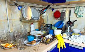 Dirty Kitchen Unwashed Dishes Stock Photo - Image of stains, sink: 29761740