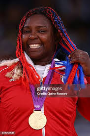 Idalis Ortiz's Instagram, Twitter & Facebook