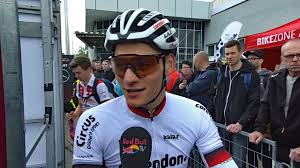 Naast zijn vier wereldtitels in het veldrijden won van der poel ook al klassiekers als de ronde van vlaanderen en de amstel gold race. Mtb Kalender Blogspot Com Off Road Biking Van Der Poel Blij Dat Het Hard Begon Te Regenen