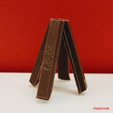 Kitkato late-night show climax