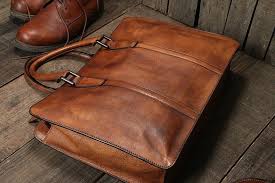 Handmade Vintage Genuine Leather Business Briefcase Men S Messenger Bag 14 Laptop Bag Nz02 Leather Office Bags Messenger Bag Men Business Briefcase