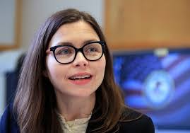 Mary Barr's Instagram, Twitter & Facebook