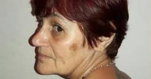 Tiene 54 años y se tatuó la cara de Messi en la espalda