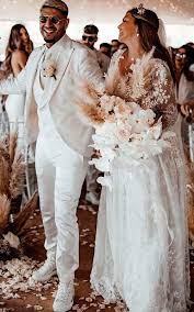 Wedding entrance songs play a huge part in making your party a memorable one. Newest Popular Hip Hop Wedding Songs For Your Playlist