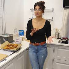 Kitchen fashion can change quickly and everyone likes to think they have chosen a new kitchen which will look as good in ten years as it does today. B Q S First New Kitchens For 10 Years A Landmark Moment Kbbreview Kbbreview