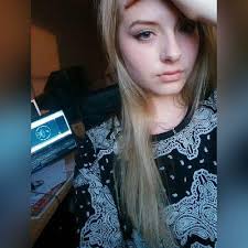 Kim Denise Busse (@busse_kim)