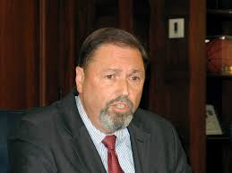 Courage, Campbell have feisty debate