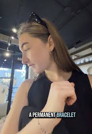 Permanent Bracelet Vicky Logan
