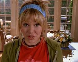 Hilary duff says the lizzie mcguire revival can't be real and relatable if it has to be a family friendly show. Rating The Many Hairstyles Of Lizzie Mcguire Oh My Disney Headband Hairstyles Lizzie Mcguire Hair Styles