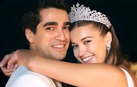 Una nueva vida”: Afra Saraçoğlu adelanta una bomba y desvela fotos inéditas de la boda de Seyran y Ferit