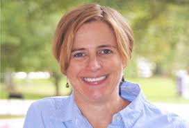 Erin Templeton's Instagram, Twitter & Facebook