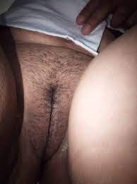 Hot Indian Priya teen wet pussy pics (5 pictures) - Shooshtime