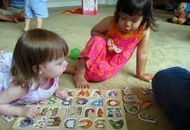 Toddlers are developing their concentration, memory, and problem solving skills while playing with puzzles. The Best Baby Toddler Puzzle Games To Teach Fine Motor Control