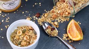 Granola Maison Noix Noisette Amande Graines Et Cannelle Granola Maison Recettes De Cuisine Granola