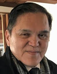 Ernesto Roxas's Instagram, Twitter & Facebook