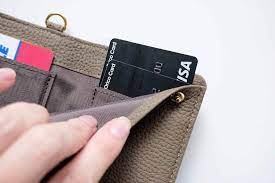 kubera9981のキーケース一体型財布は鍵をなくしやすい人にピッタリすぎました レビュー 財布 ケース バッグの中身