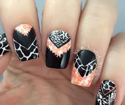 65 Winter Nail Art Ideas Cuded You can paint any flower design you wish from sunflowers to daisies to poinsettias for the holidays!