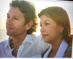 Cumplir 9 años a tu lado es increíble, no por que no pensase que  llegaríamos juntos a esta fecha, siendo que nos queda mucho por recorrer,  si no por que se siente