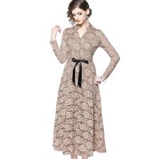 Nah, bila anda ingin tampil lebih anggun dan langsing, anda bisa memilih dress berkerah dengan belahan pada bagian pinggang seperti ootd midi dress. Grosir Gaun Renda Panjang Kerah Berdiri Kerah V Kancing Depan Pita Kupu Kupu Perca Lengan Panjang A Line Dua Warna M Sampai Xxxl Buy Panjang Gaun Grosir Gaun Renda Gaun Panjang Product