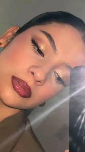 Abril Cano estrella (abrilcanoe)