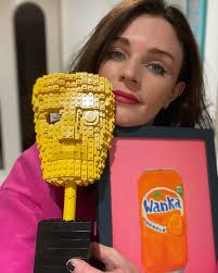 Thanks to @lego for the BAFTA, @joelycett for the Wanka and everyone I  worked with this year for the lafta. 😫🥰🤡 Feeling totes émosh hun, not  gun lie. Just wrapped one of