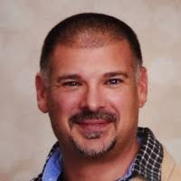 700+ profilů „Rauls“