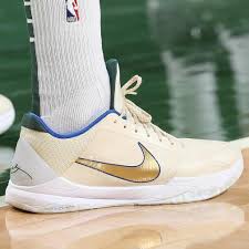 This milwaukee bucks jersey features vibrant colors and graphics so you'll be ready for game day. Hoops Sneakers Khris Middleton Nike Kobe 5 Protro Pe Facebook
