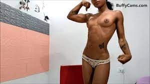 Watch fit ebony babe flexing biceps and abs - Abs, Fit, Fitness Porn -  SpankBang