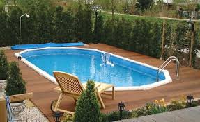 Holz Pool Halbversenkt Google Suche Outdoor Dekorationen Poolabdeckung Holzpool