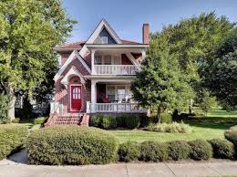25 Terrace Rd Hampton Va 23661 Mls 10148531 Zillow House Styles The Hamptons Mansions